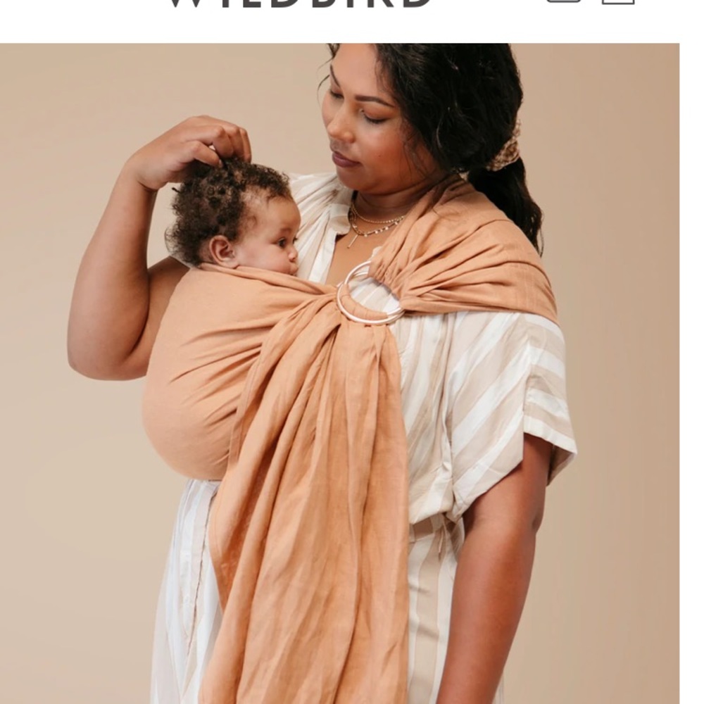 Wildbird linen ring sling w/ rose gold rings. Gorgeous. Reedling. Baby carrier